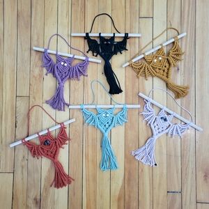 boho halloween | handmade macrame bats | wall art hanging wreath